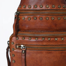 Load image into Gallery viewer, Azzurri Leather Sling Bag