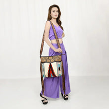 Load image into Gallery viewer, Azula Fire Western Leather Crossbody Purse