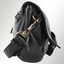 Load image into Gallery viewer, Tuscany Italian Leather Crossbody Purse