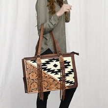 Load image into Gallery viewer, Panhandle Western Leather Shoulder Tote Bag