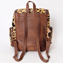 Load image into Gallery viewer, The Sabor Western Leather Backpack