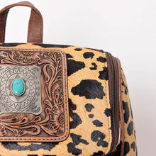 Load image into Gallery viewer, The Sabor Western Leather Backpack