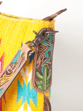 Load image into Gallery viewer, Zinnia Leather Western Leather Crossbody Purse