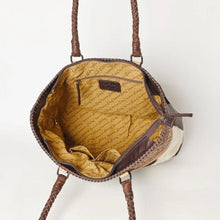 Load image into Gallery viewer, Yellowstone Western Leather Shoulder Tote Bag