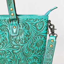 Load image into Gallery viewer, Green Country Hand Tooled Leather Purse
