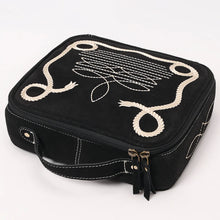 Load image into Gallery viewer, Laredo Suede Leather Jewelry Case