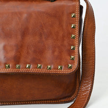 Load image into Gallery viewer, Lone Pine Italian Leather Shoulder Bag