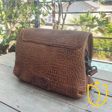 Load image into Gallery viewer, The Wallace Tan Vintage Leather Crossbody Purse