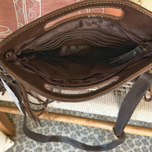 Load image into Gallery viewer, Shady Brook Western Leather Crossbody Purse