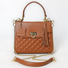 Load image into Gallery viewer, Le Marais Quilted Leather Purse
