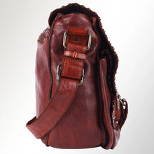 Load image into Gallery viewer, Walker River Italian Leather Crossbody Purse
