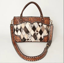 Load image into Gallery viewer, Diamond Stitch Western Leather Purse