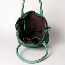 Load image into Gallery viewer, Vintage Vogue Leather Shoulder Bag