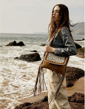 Load image into Gallery viewer, Hance Rapids Leather Crossbody Purse