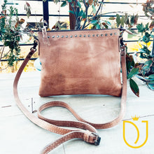 Load image into Gallery viewer, The Kincaid Red Brown Vintage Leather Crossbody Purse