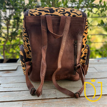 Load image into Gallery viewer, The Sabor Western Leather Backpack