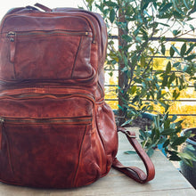 Load image into Gallery viewer, Roma Italian Leather Backpack
