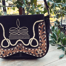 Load image into Gallery viewer, The Abilene Suede Leather Purse