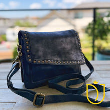 Load image into Gallery viewer, Abruzzo Italian Leather Crossbody Purse