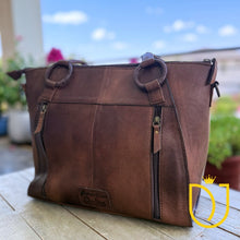 Load image into Gallery viewer, Lake Sumner Western Leather Crossbody Purse