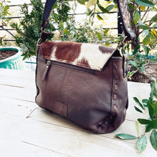 Load image into Gallery viewer, Deer Park Western Leather Crossbody Purse