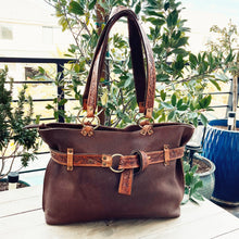Load image into Gallery viewer, Brown Rock Leather Shoulder Bag