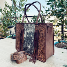 Load image into Gallery viewer, Paradise Valley Western Leather Tote Bag