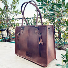 Load image into Gallery viewer, Paradise Valley Western Leather Tote Bag