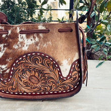 Load image into Gallery viewer, Beaver Valley Hand Tooled Leather Hobo Purse