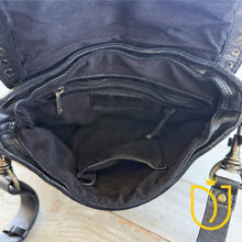 Load image into Gallery viewer, Campania Italian Leather Crossbody Purse