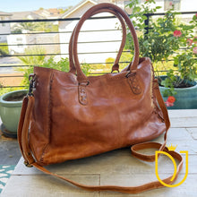 Load image into Gallery viewer, Belleford Leather Crossbody Purse