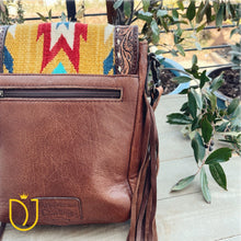 Load image into Gallery viewer, Oak Point Western Leather Crossbody Purse
