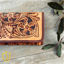 Load image into Gallery viewer, Cimarron Canyon Western Leather Wallet