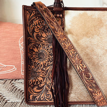 Load image into Gallery viewer, Spring Branch Western Leather Tote Bag