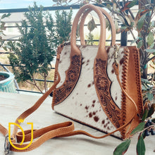 Load image into Gallery viewer, Prairie Rose Hand Tooled Leather Purse