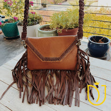 Load image into Gallery viewer, Saguaro Shine Leather Shoulder Bag