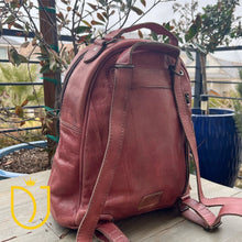 Load image into Gallery viewer, Saratoga Springs Vintage Leather Backpack