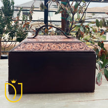 Load image into Gallery viewer, Saddlewood Hand Tooled Leather Jewelry Box