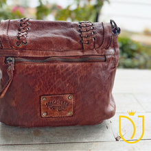 Load image into Gallery viewer, Veneto Italian Leather Shoulder Bag