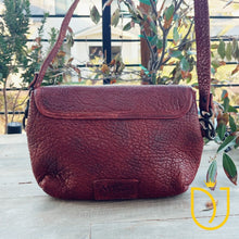 Load image into Gallery viewer, The Wallace Leather Crossbody Purse