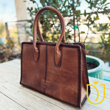 Load image into Gallery viewer, Coral Canyon Quilted Leather Shoulder Bag