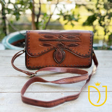 Load image into Gallery viewer, Badlands Western Leather Crossbody Purse