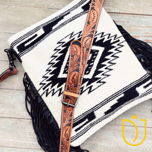 Load image into Gallery viewer, Sulphur Springs Western Leather Crossbody Purse