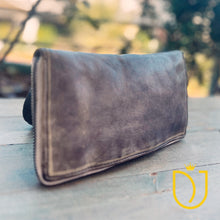 Load image into Gallery viewer, The James Vintage Leather Wallet