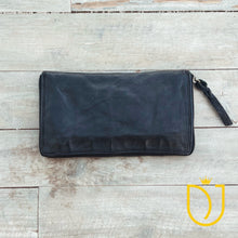 Load image into Gallery viewer, The James Vintage Leather Wallet