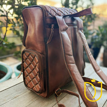 Load image into Gallery viewer, Fynn Creek Leather Backpack