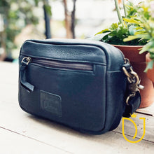 Load image into Gallery viewer, Texas Trail Leather Crossbody Purse