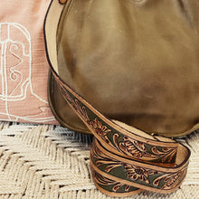 Load image into Gallery viewer, Pine Creek Leather Crossbody Purse