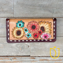 Load image into Gallery viewer, Flower Reserve Hand Tooled Leather Wallet
