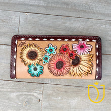 Load image into Gallery viewer, Flower Reserve Hand Tooled Leather Wallet